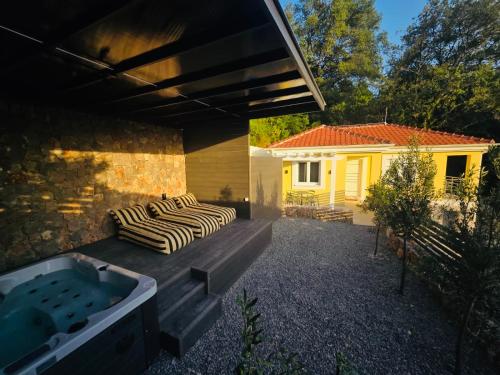 Tivat Vila Aria