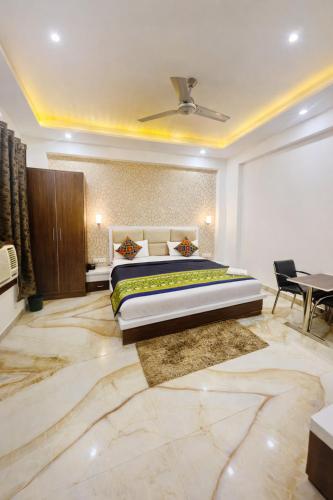 Hotel Urban Stay - By Silver Hospitality photo 2