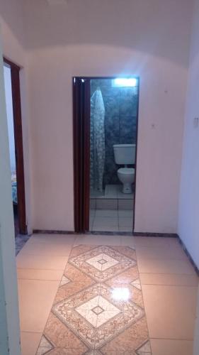 Doccia, Casa Dept Alquila dia in Oro Verde
