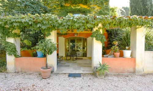Studio Le Lagon - Location saisonnière - Salernes