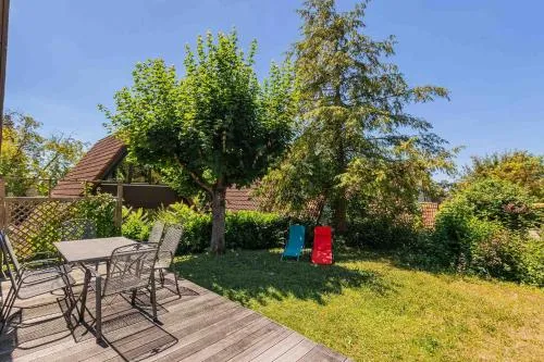 Ferienwohnpark Immenstaad am Bodensee Nurdachhaus Typ 8 NDW 088 in Immenstaad am Bodensee, Deutschland