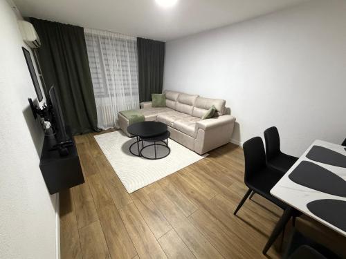 DINE Apartments