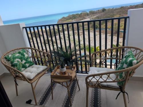 Playa del Sol Beach Apartment in Las Uvas