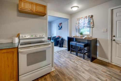 1 Mi to Fort Valley State College! Home w/ Grill in Fort Valley (GA)