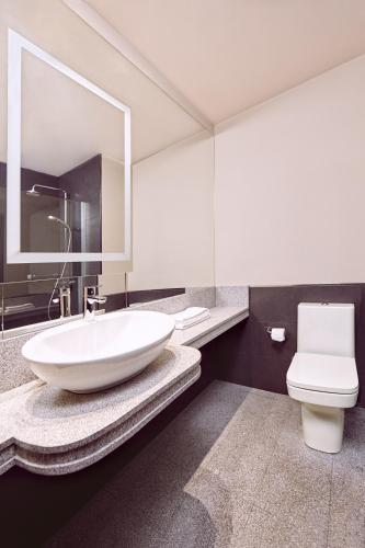 Hotel Conde Luna - image 11