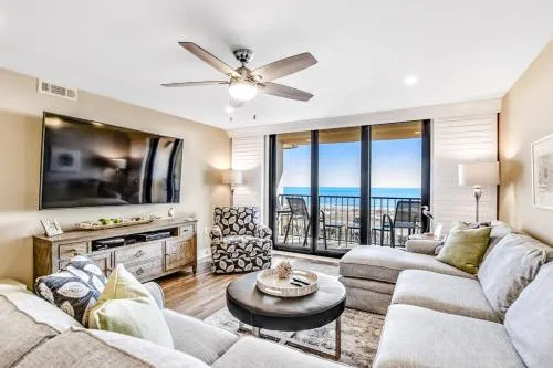 Cozy oceanfront villa tennis courts hot tub shared pool and ocean view photo 2