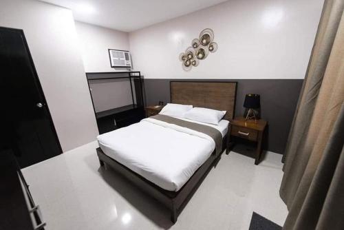 Bumble V Subic Hotel Room Type - Deluxe Room
