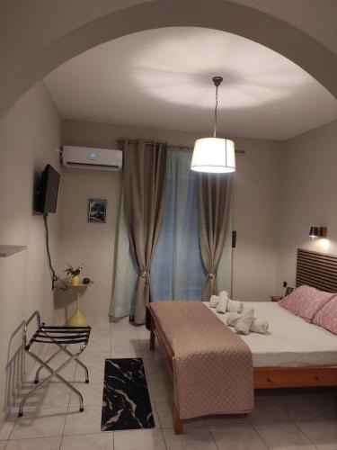 Alisaxni Studios in Pefki (Artemisio)