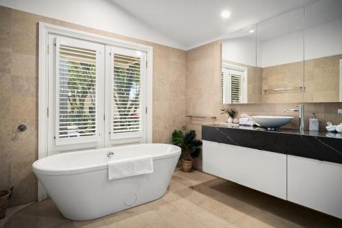 Bathroom, Grand Leisure Estate in Yarra Valley in Wonga Park