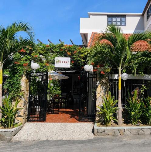 Old Lane Homestay Hoian near Hoi An Handicraft Workshop