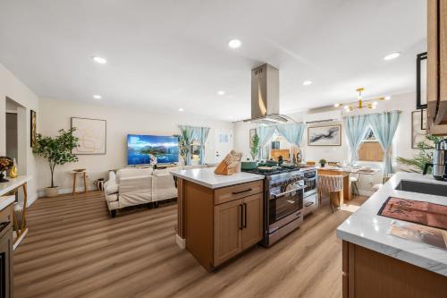 Entire Private Home with 3 King Beds, Gated Yard, 4 Parking, Ranch-Style, Available Now in San Carlos