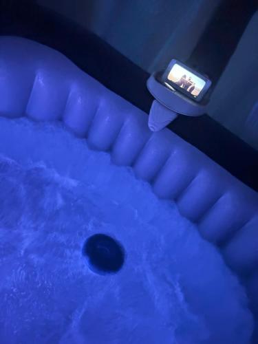 Jacuzzi Clim table de massage jardin et barbecue au cœur de Perpignan