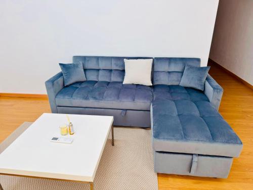 Two bedroom converted maisonette close to Ibiza Port