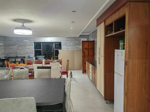Luxurious Riverside Retreat in Lindequesdrif, Vaal River in Lindequesdrif AH
