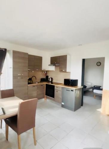 Vannas istaba, Mont Bouquet Lodge-Residence Hoteliere in Brouzet-les-Ales