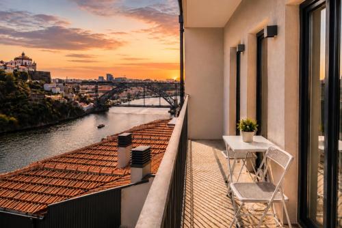 Douro & Bridge Views l Boutique Apartments by Lovelystay
