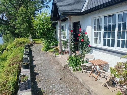 Зовнішній вигляд готелю, Ardross Cottage in Кінлочард