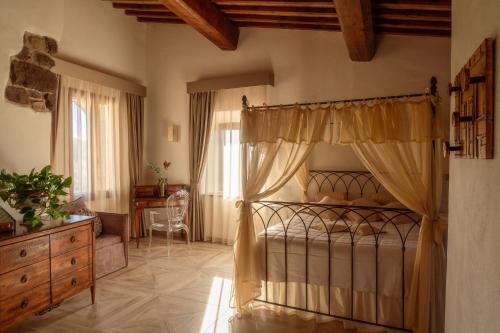 Il Castelluccio Country Resort Room Type - Suite with Spa Bath