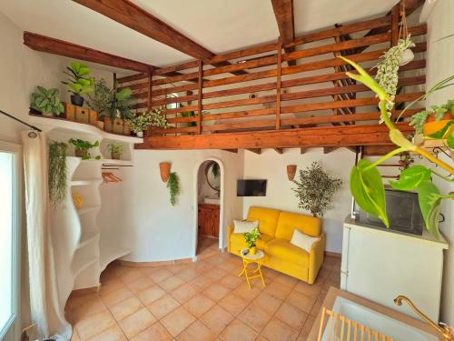 La Bastide Bohême Cozy studio, garden & parking - Location saisonnière - La Trinité