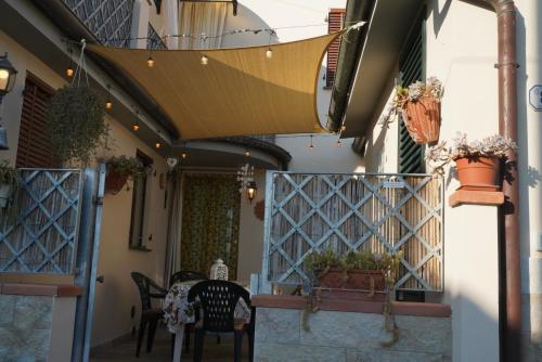 Casa nel Verde in Collina con Terrazzo Vista Mare