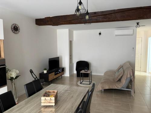 Très bel appartement rénové (Tres bel appartement renove) in Eymet