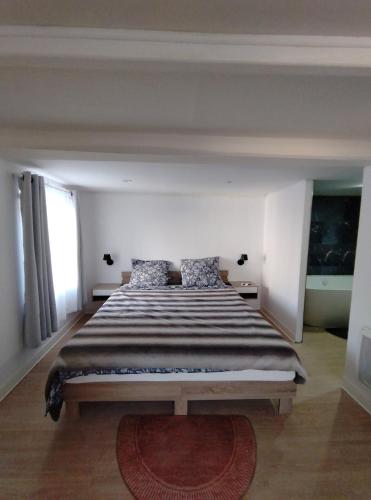 4-bedroom house, up to 7 people in Saint Remy Sur Durolle