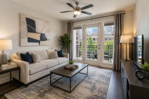 Luxury 1bedroom 1Bath Turtle Creek Luxe Suites - image 4