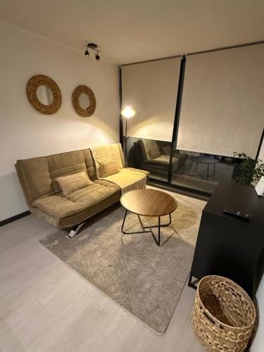 Depto 2D 2B a pasos del Metro Mirador, Piscina in 拉弗羅里達