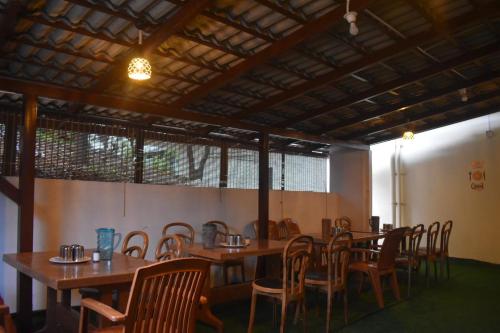 Naisarga hill view homestay in Somvarpeta