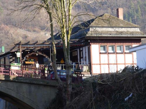 Relaxen im alten Winzerhaus Fewo OG