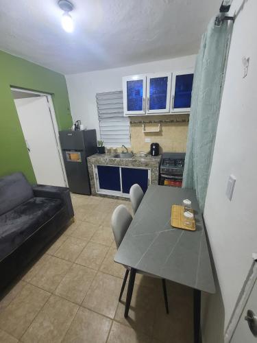 Kitchen, Apartment en Santo Domingo Norte in Villa Mella
