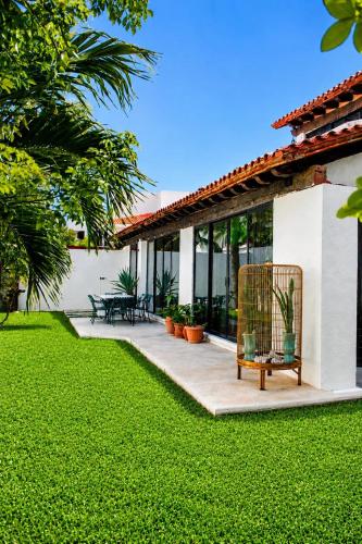The White Villa