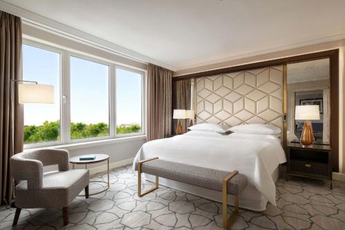 Sheraton Grand Warsaw - image 5