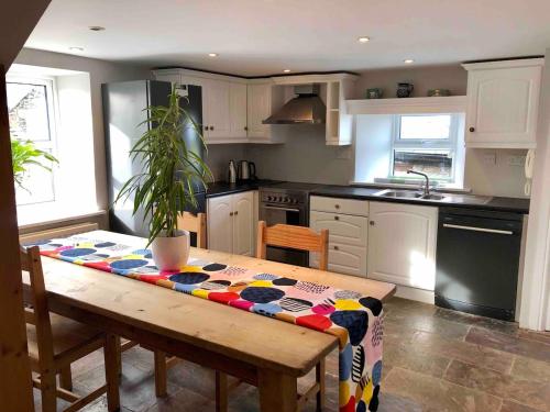 Countryside Cottage in Collon