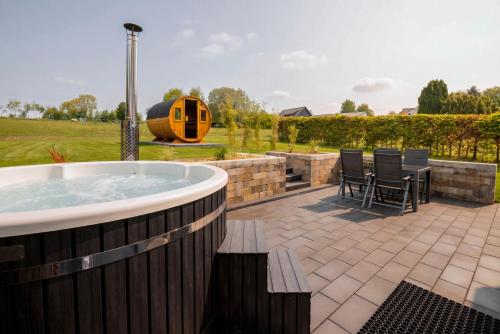 Traumnest Eifel mit Sauna & Whirlpool in Monschau, Deutschland