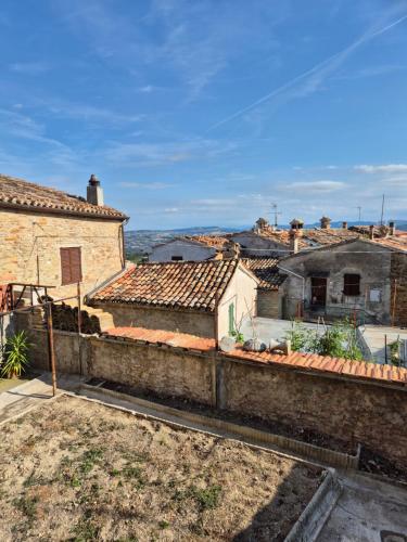 Kilátás, Borgo Montaner in Montefelcino