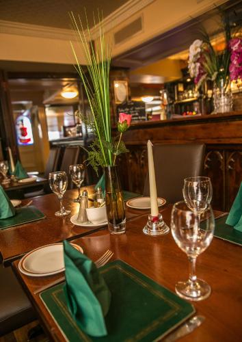 Pub/Lounge, Kilford Arms in Kilkenny