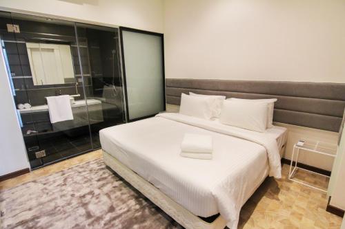 WGS Suites at KLCC, 300Mbps WiFi, Kuala Lumpur