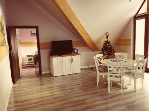 Apartamenty Siklawa Krupówki - image 3