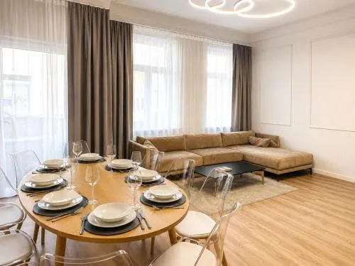 Day Young Life 120qm 4 Bedrooms & 2 Parking & City in Nürnberg, Deutschland