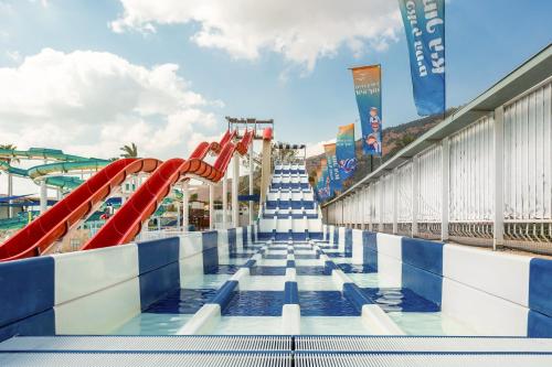. Gai Beach Hotel