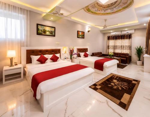 Star International Rajshahi - Near Aam chattar in Rajshahi