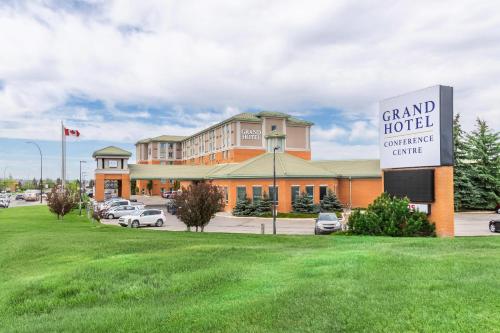 Grand Hotel & Conference Centre Calgary Airport, an Ascend Collection Hotel