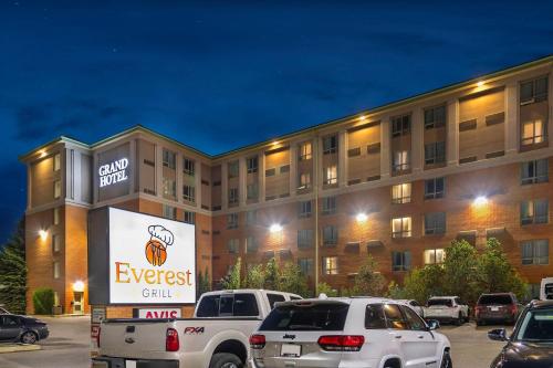 Utvendig, Grand Hotel & Conference Centre Calgary Airport, an Ascend Collection Hotel in Calgary (AB)