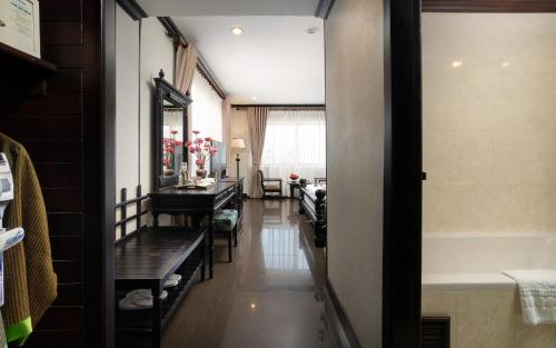 Bathroom, The Heritage Courtyard in Siem Reap