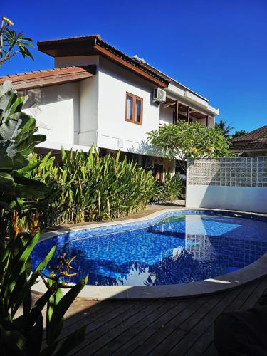Swimming pool, Lantis Corp Inn in Selebung