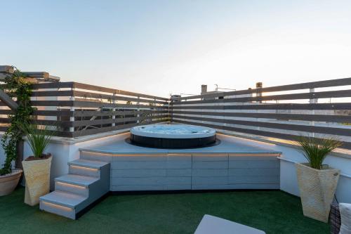  Il Panoramico - Terrazza e Jacuzzi in Neviano