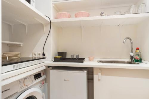 Wellhome Sevilla Centro - image 2