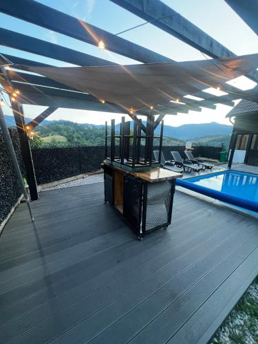 The Alpine Poolhouse in Trnovo