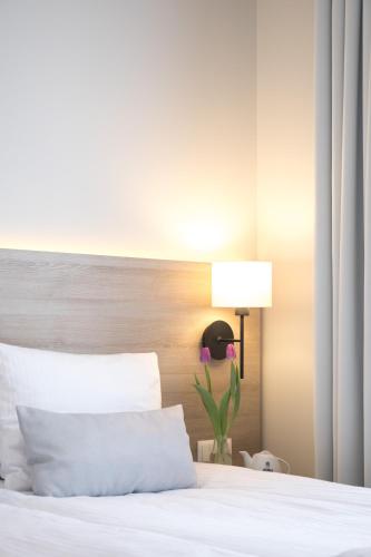 Double Room (2 Adults + 0 Children)